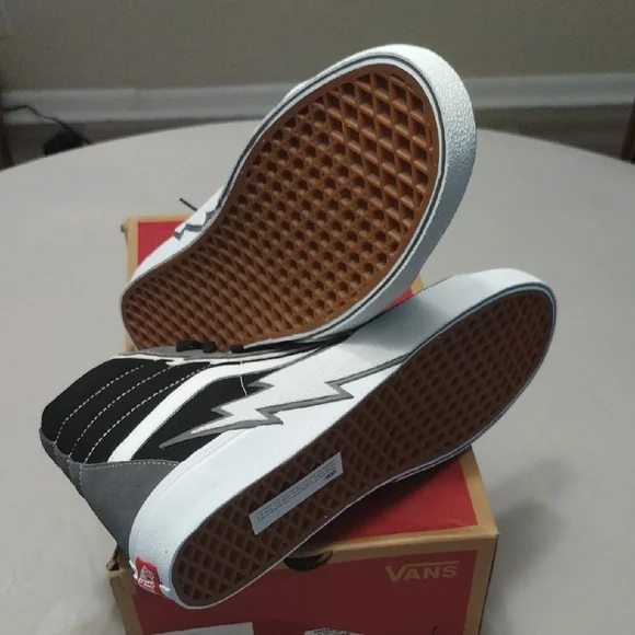 Vans Men's Sk8-Hi Bolt - Picture 11 of 14